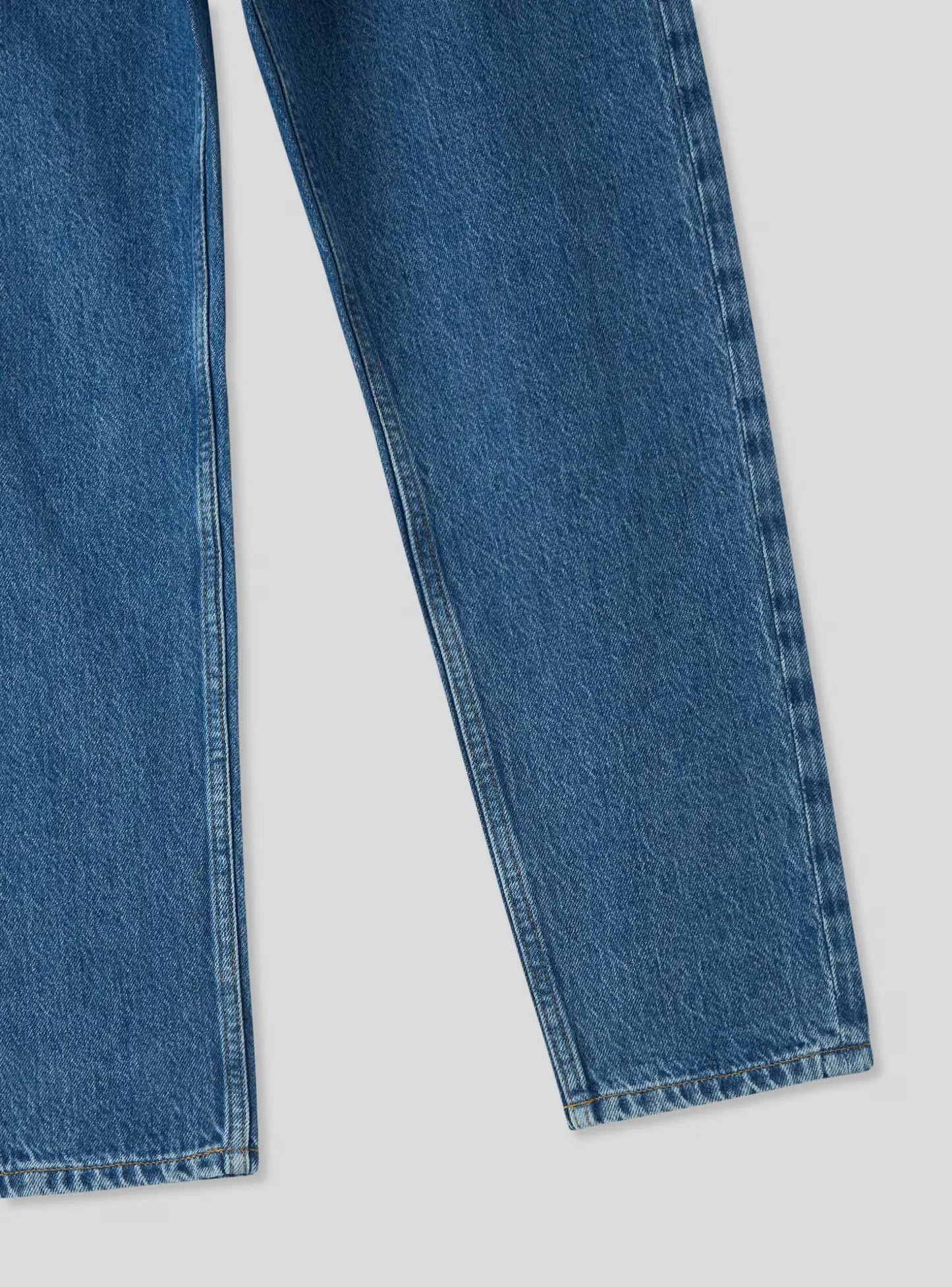 Mom jeans Middle blue denim